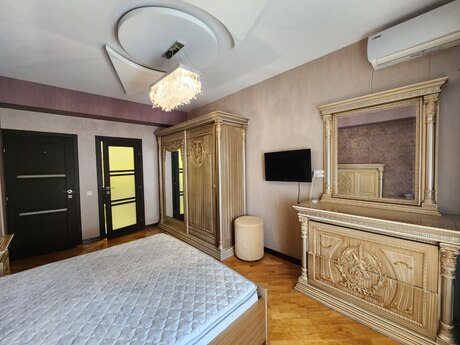 Kirayə 3 otaqlı mənzil, 135 m², Şah İsmayıl Xətai: 1 200 ₼/ay 5