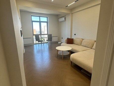 Elan №6437457 - Bakı, Qara Qarayev m., 2 otaqlı, 70 m², 12/14 mərtəbə