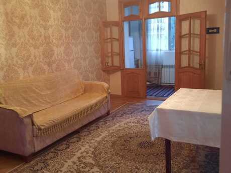 Объявление №6437485 - Баку, м. Халглар Достлугу, 2-комн., 50 м², 2/5 этаж