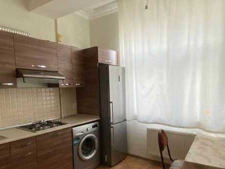 Объявление №6437504 - Баку, Ясамальский р., 1-комн., 50 м², 3/6 этаж