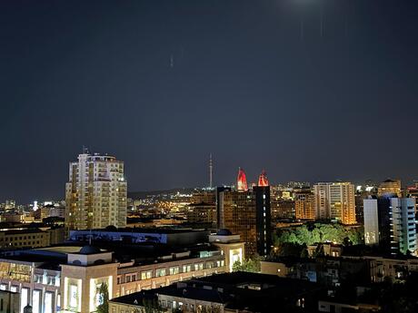 Kirayə 3 otaqlı mənzil, 135 m², 28 May: 2 200 ₼/ay 5