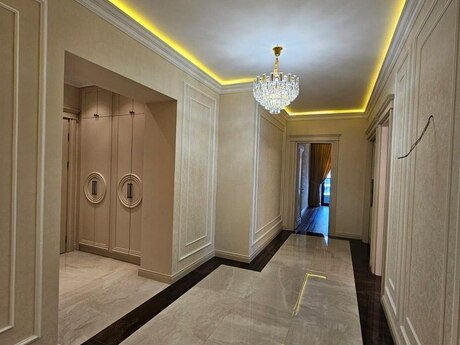 4 otaqlı mənzil, 190 m², Elmlər Akademiyası: 1 000 000 ₼ 5