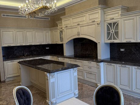 5-комн. · 280 m² · 13/23 этаж, Nizami