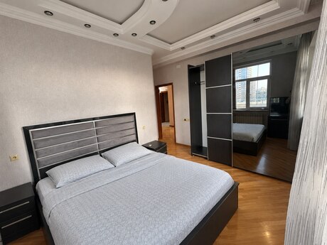 Kirayə 2 otaqlı mənzil, 95 m², Şah İsmayıl Xətai: 1 000 ₼/ay 4