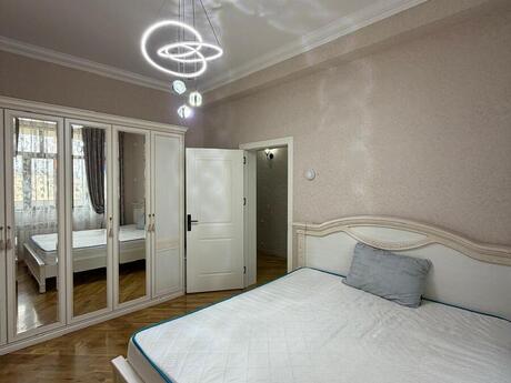 Kirayə 2 otaqlı mənzil, 90 m², Memar Əcəmi: 800 ₼/ay 5