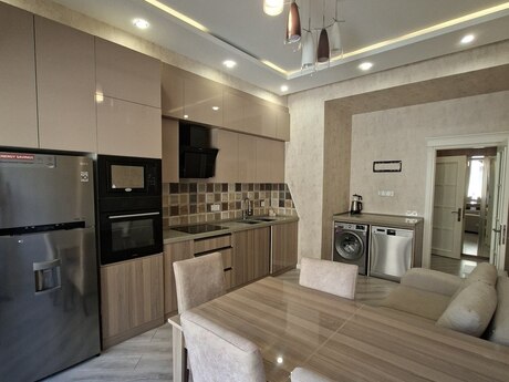 3-комнатная квартира, 121 м², Şah İsmayıl Xətai: 535 000 ₼ 2