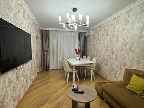 Объявление №6438009 - Баку, м. Халглар Достлугу, 3-комн., 120 м², 1/9 этаж