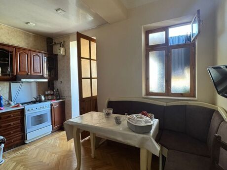 3-room apartment for rent, 110 m², 8-ci mikrorayon: 800 ₼/mo 4