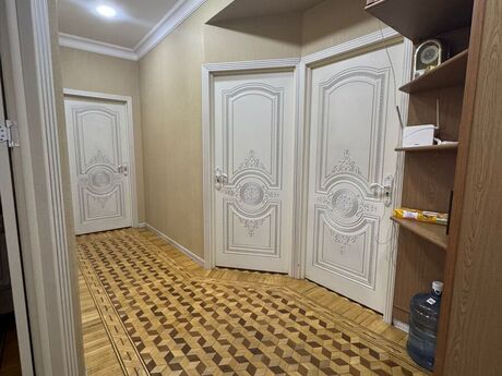3-room apartment for rent, 110 m², 8-ci mikrorayon: 800 ₼/mo 2