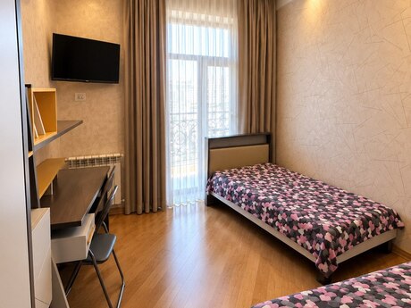 Аренда: 3-комнатная квартира, 105 м², Ağ şəhər: 1 700 ₼/мес 4