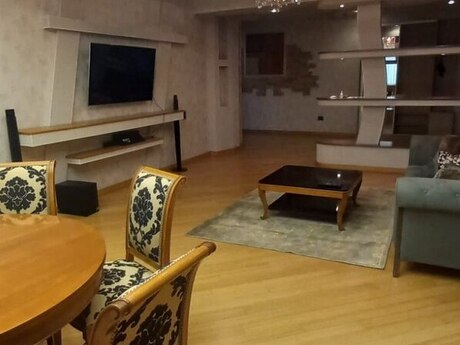4 otaqlı mənzil, 185 m², Şah İsmayıl Xətai: 530 000 ₼ 3