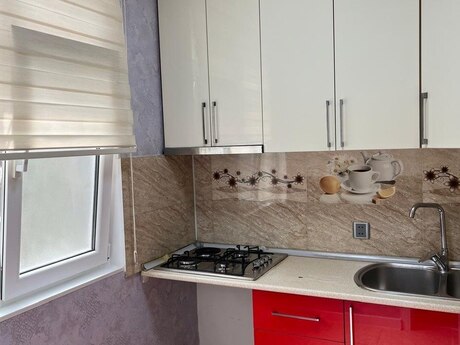 Elan №6437781 - Bakı, Memar Əcəmi m., 2 otaqlı, 48 m², 1/5 mərtəbə