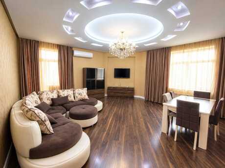 4 rooms · 161 m² · floor 10/16, 28 May