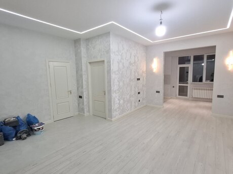 2 otaqlı mənzil, 70 m², Azadlıq Prospekti: 205 000 ₼ 2