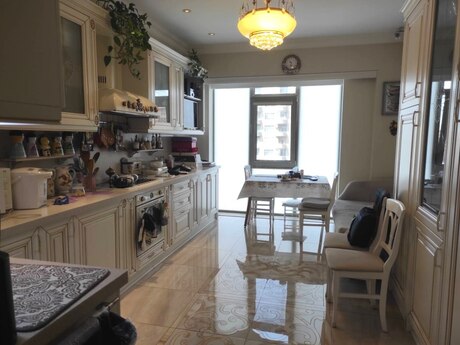 3 otaqlı mənzil, 131 m², Nizami: 680 000 ₼ 4