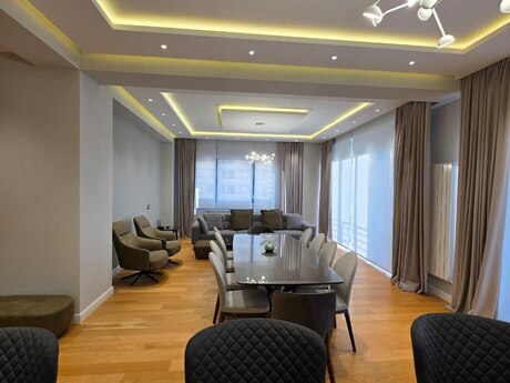 Kirayə 4 otaqlı mənzil, 205 m², Ağ şəhər: 5 200 ₼/ay 4