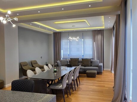 Kirayə 4 otaqlı mənzil, 205 m², Ağ şəhər: 5 200 ₼/ay 5