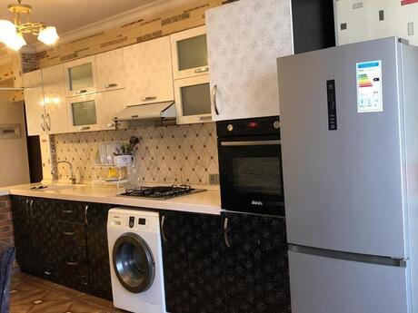Kirayə 3 otaqlı mənzil, 80 m², Gənclik: 850 ₼/ay 2