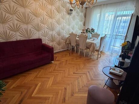 Объявление №6437938 - Баку, м. Элмляр Академиясы, 3-комн., 85 м², 4/5 этаж