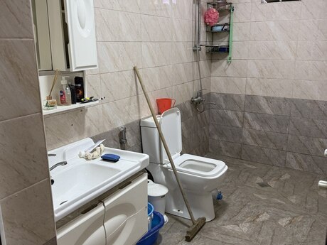 4 otaqlı həyət evi, 187 m², Ramana: 40 000 ₼ 5