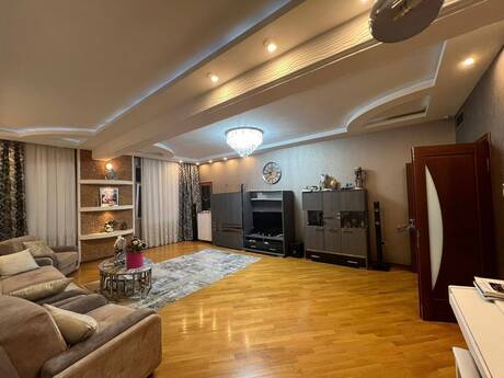 3-комнатная квартира, 130 м², Şah İsmayıl Xətai: 390 000 ₼ 4