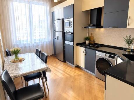 Qara Qarayevdə 3 otaqlı yeni tikili mənzil kirayə verilir, 160 m², 950 AZN/ay, şəkil 5 / 9