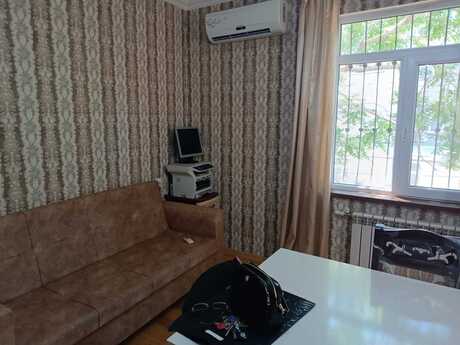 Elan №6437980 - Bakı, Elmlər Akademiyası m., 4 otaqlı, 120 m²