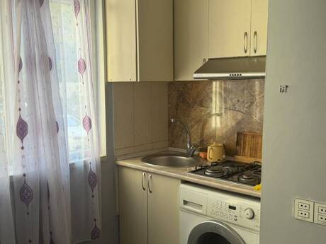 Elan №6438002 - Bakı, Həzi Aslanov m., 2 otaqlı, 45 m², 1/9 mərtəbə
