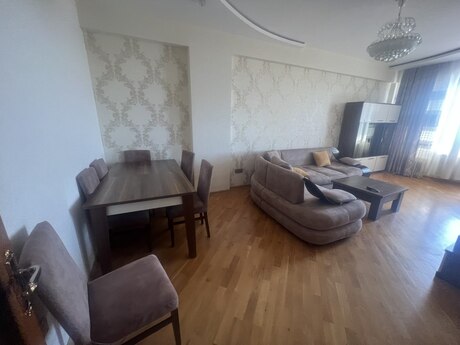 Kirayə 3 otaqlı mənzil, 100 m², Ağ şəhər: 700 ₼/ay 3