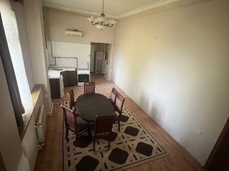 4 otaqlı mənzil, 70 m², Yasamal: 203 000 ₼ 3