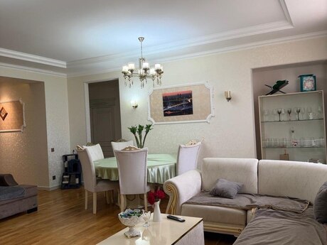3 otaqlı mənzil, 175 m², Nəsimi: 289 000 ₼ 2