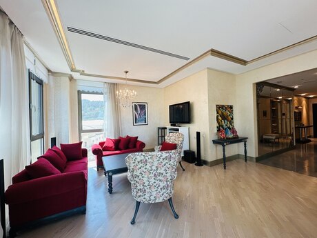 3-room apartment for rent, 175 m², İçəri Şəhər: 3 000 ₼/mo 4