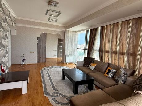Kirayə 2 otaqlı mənzil, 100 m², 28 May: 1 499 ₼/ay 4