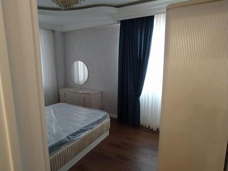 Kirayə 3 otaqlı mənzil, 120 m², Qara Qarayev: 1 000 ₼/ay 3