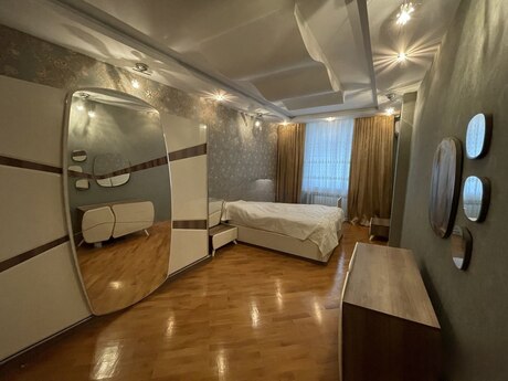 3 otaqlı mənzil, 95 m², İnşaatçılar: 338 000 ₼ 3