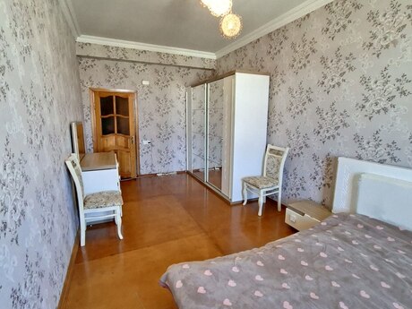 1-комнатная квартира, 55 м², İnşaatçılar: 140 000 ₼ 3