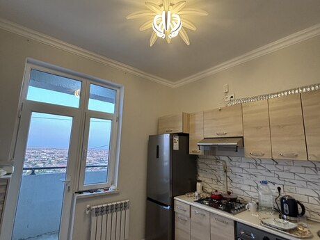 3-room new-build apartment for rent in Hövsan, 76 m², 600 AZN/mo, photo 4 / 7