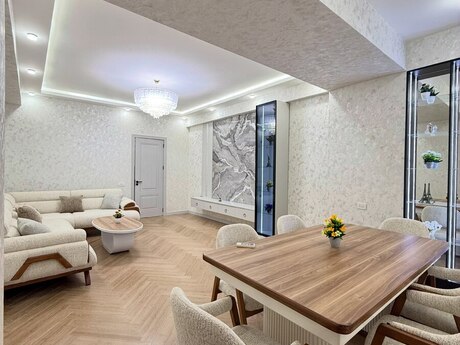Elan №6438324 - Bakı, Şah İsmayıl Xətai m., 2 otaqlı, 86.6 m², 7/17 mərtəbə