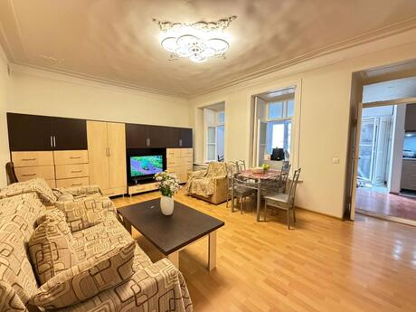 2 otaq · 45 m² · 1/2 mərtəbə, Sahil