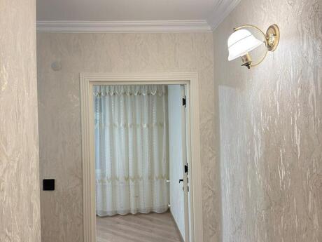 1 rooms · 35 m² · floor 2/4, Bakıxanov