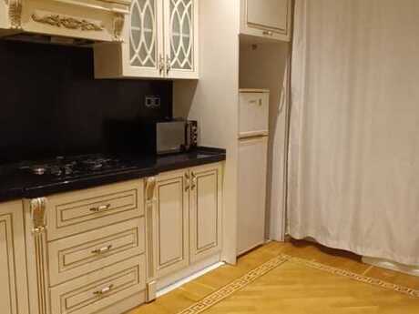 Elan №6438439 - Bakı, Nəsimi r., 2 otaqlı, 90 m², 19/21 mərtəbə