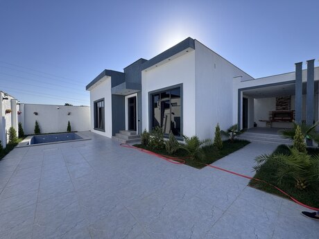 4 otaqlı həyət evi, 160 m², Mərdəkan: 220 000 ₼ 2