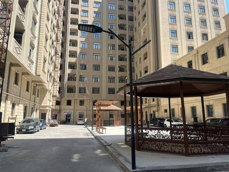 3 otaqlı mənzil, 141 m², 28 May: 395 000 ₼ 3