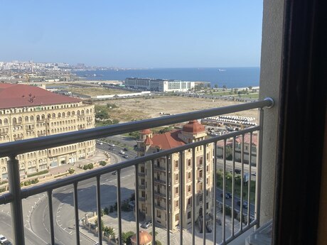 Elan №6435185 - Bakı, Şah İsmayıl Xətai m., 2 otaqlı, 70 m², 14/18 mərtəbə