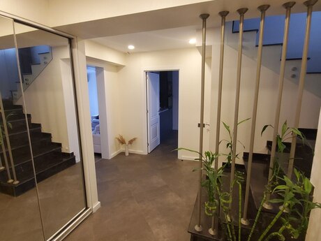 5-room apartment, 330 m², 8 Noyabr: 625 000 ₼ 4