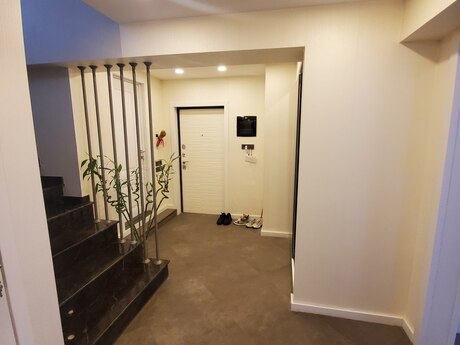 5-room apartment, 330 m², 8 Noyabr: 625 000 ₼ 5