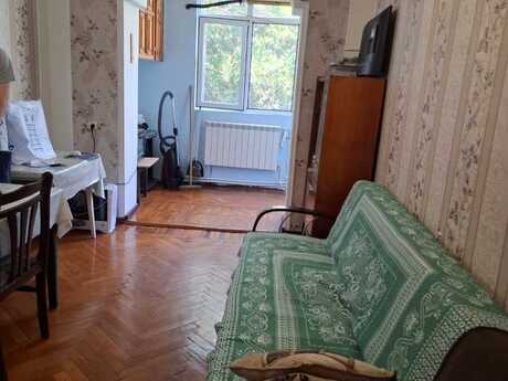 2 rooms · 45 m² · floor 2/5, Nəriman Nərimanov