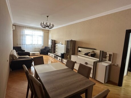 Elan №6438655 - Bakı, Qara Qarayev m., 3 otaqlı, 140 m², 8/18 mərtəbə