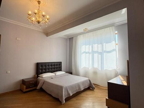 Kirayə 4 otaqlı mənzil, 225 m², Nəsimi: 2 500 ₼/ay 4
