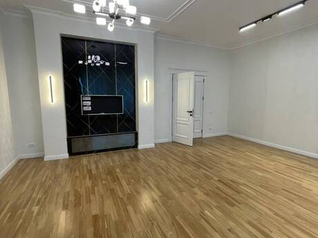 3 otaqlı mənzil, 170 m², 28 May: 770 000 ₼ 4